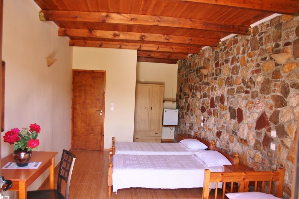 Ataviros Hotel Embonas Экстерьер фото