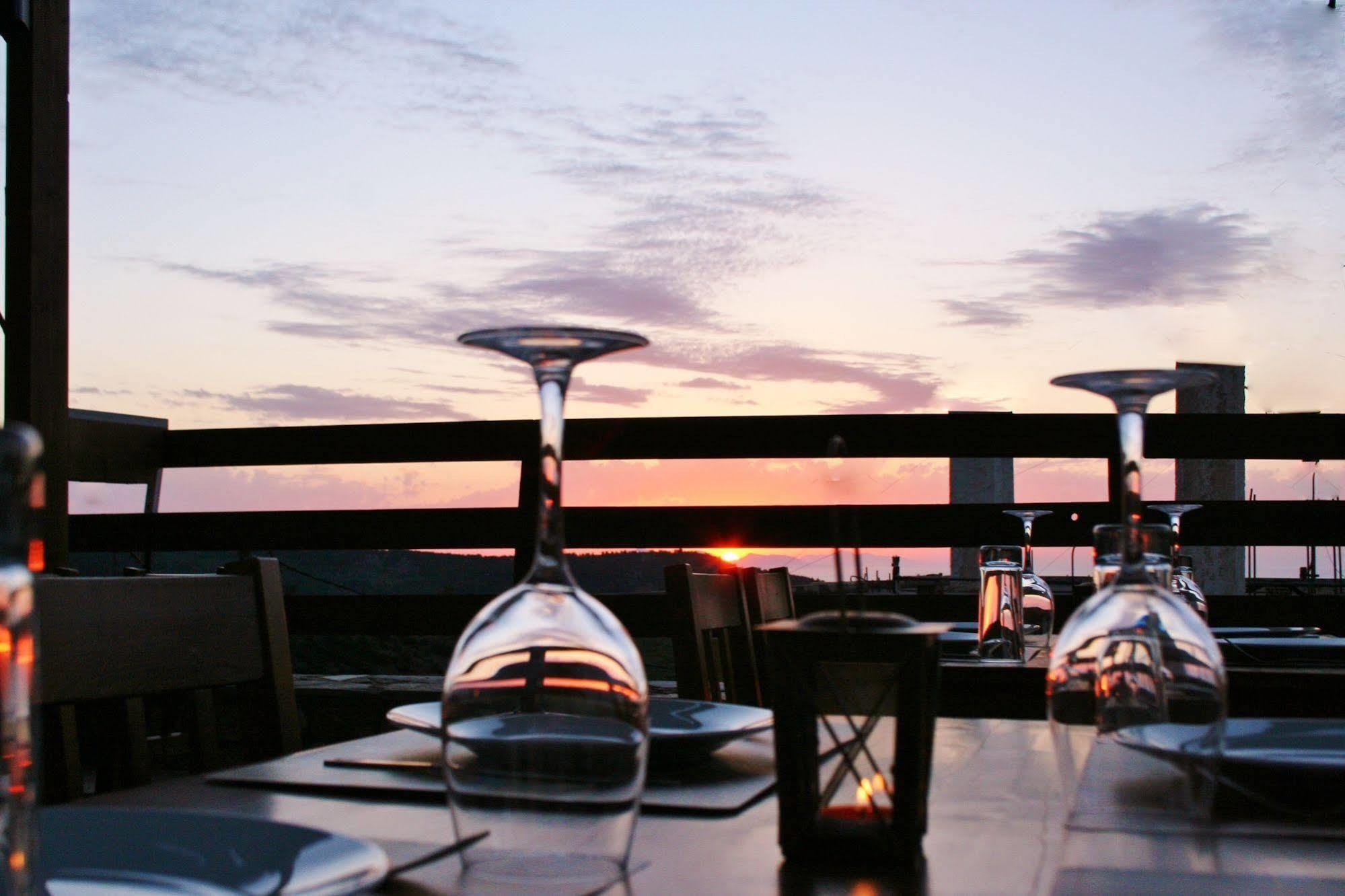 Ataviros Hotel Embonas Экстерьер фото